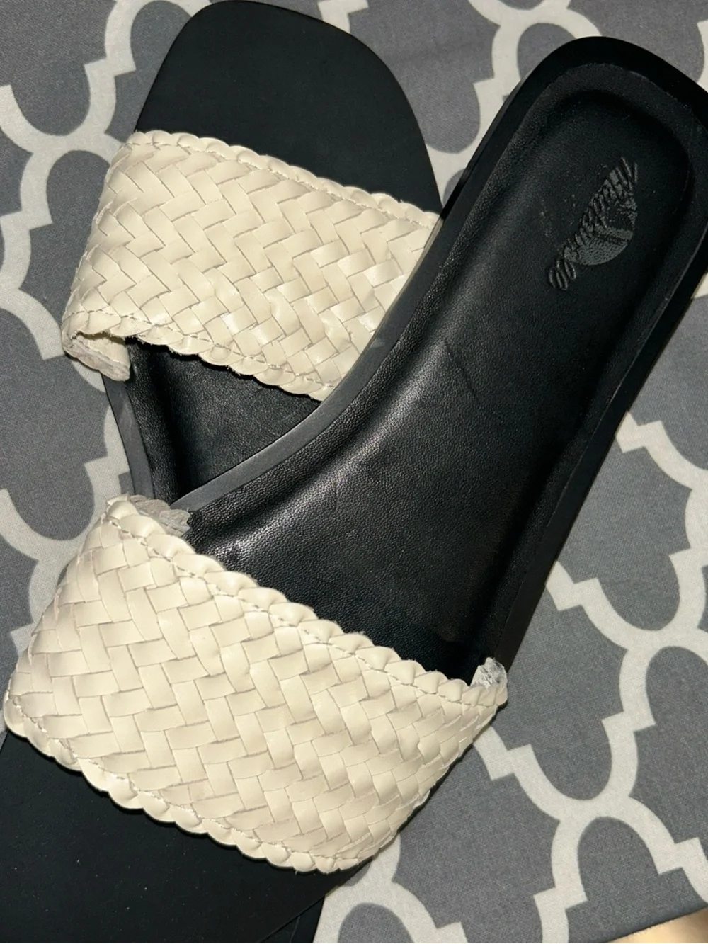 Madewell Woven Strap Slide Sandals in Black and Cream 10